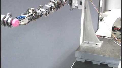 anthropomorphic humanoid arm