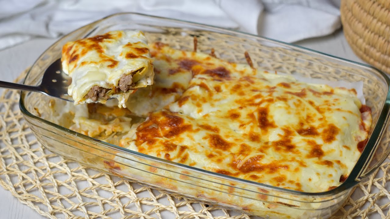 Canelones de carne y bechamel, una delicia gratinada