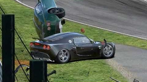 SHIFT 2 UNLEASHED™mega crash