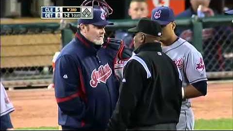 2009/05/01 Anderson reaches on an error