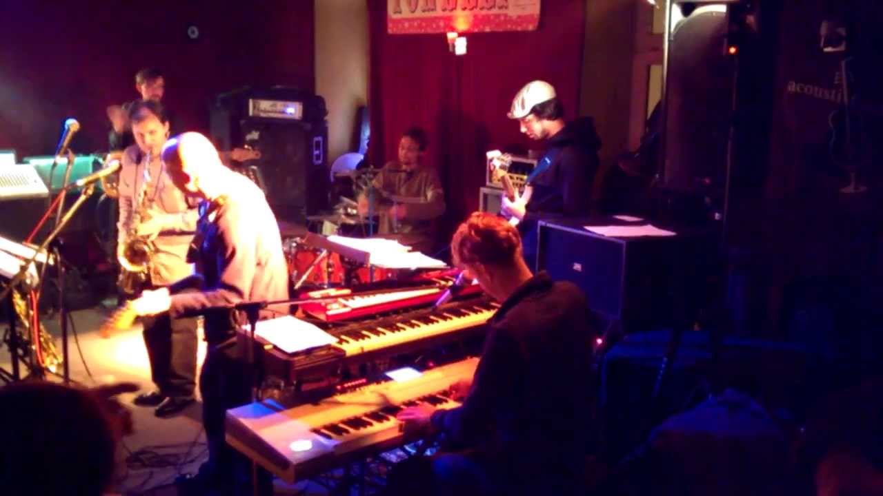 Tonelli’s – Funk Session – Get Lucky