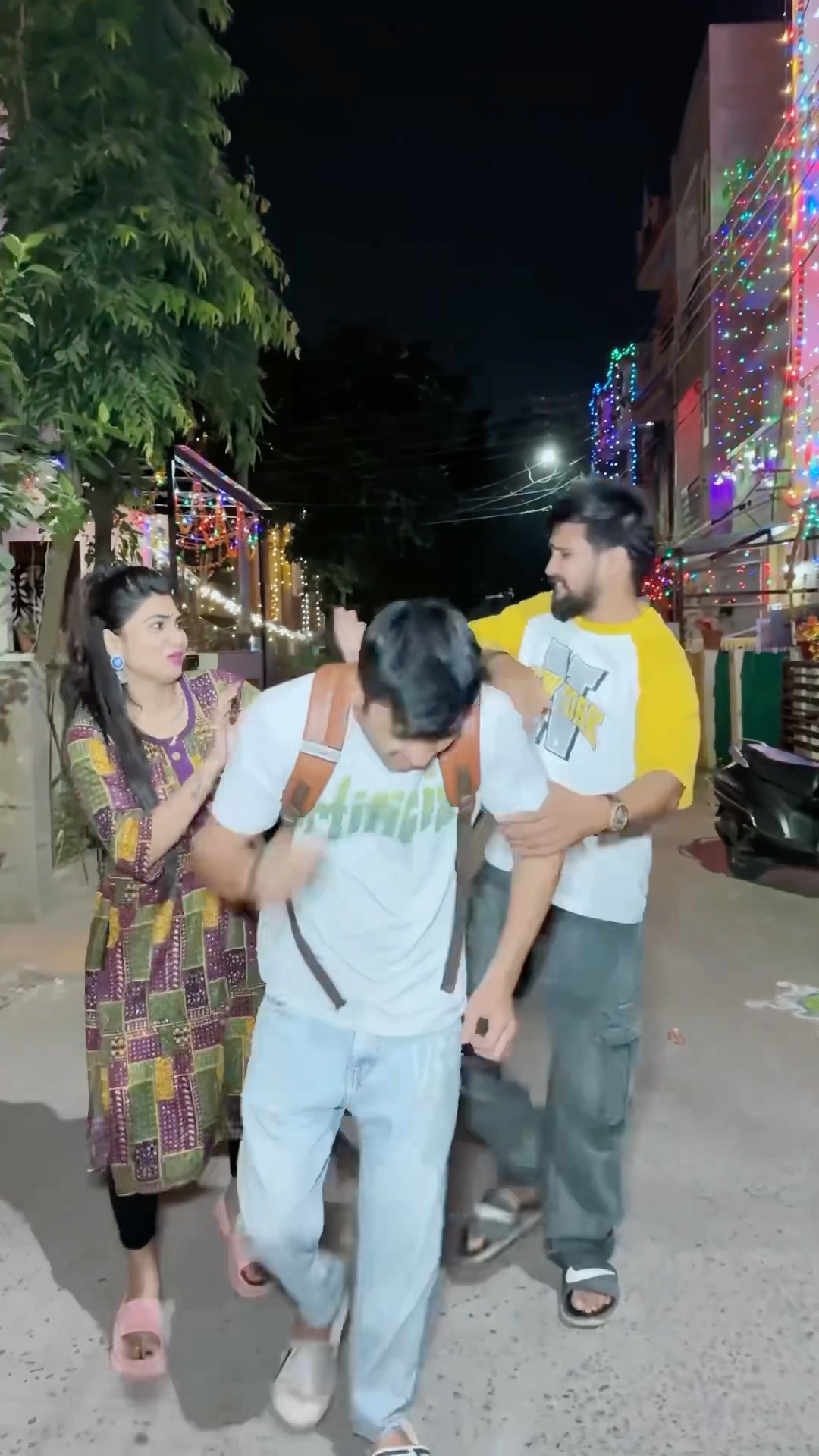 Biwi no.1?||funny video||#comedy #biwino1 #funny #youtubeshorts #golu008 #biwinumber1