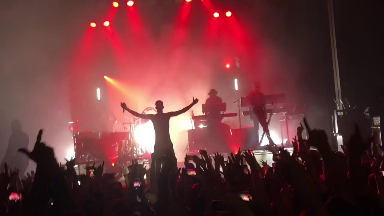 Machine Gun Kelly 27 tour Sydney