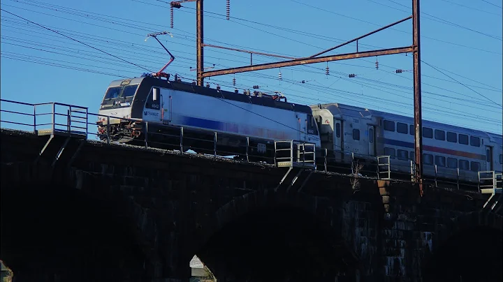 Rush hour action along the Northeast Corridor in Morrisville, PA (2/18/24).