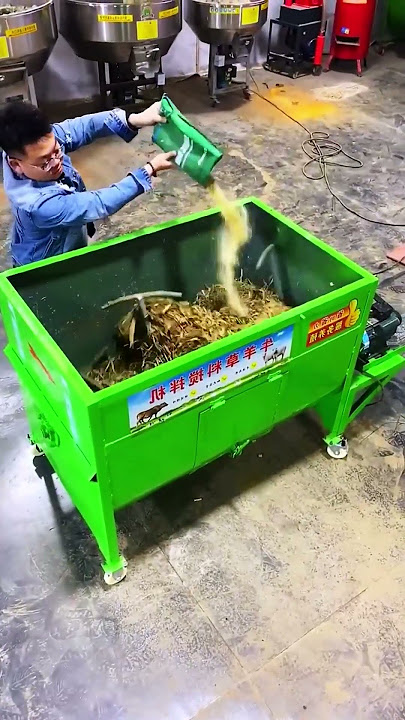 3 cubic TMR complete ration preparation machine; TMR cattle and sheep feed mixing machine