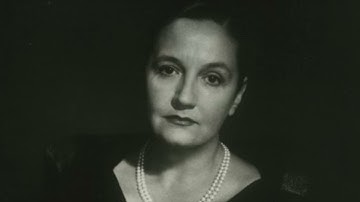 Gina Bachauer plays Bach-Busoni Toccata, Adagio and Fugue in C Major, BWV 564