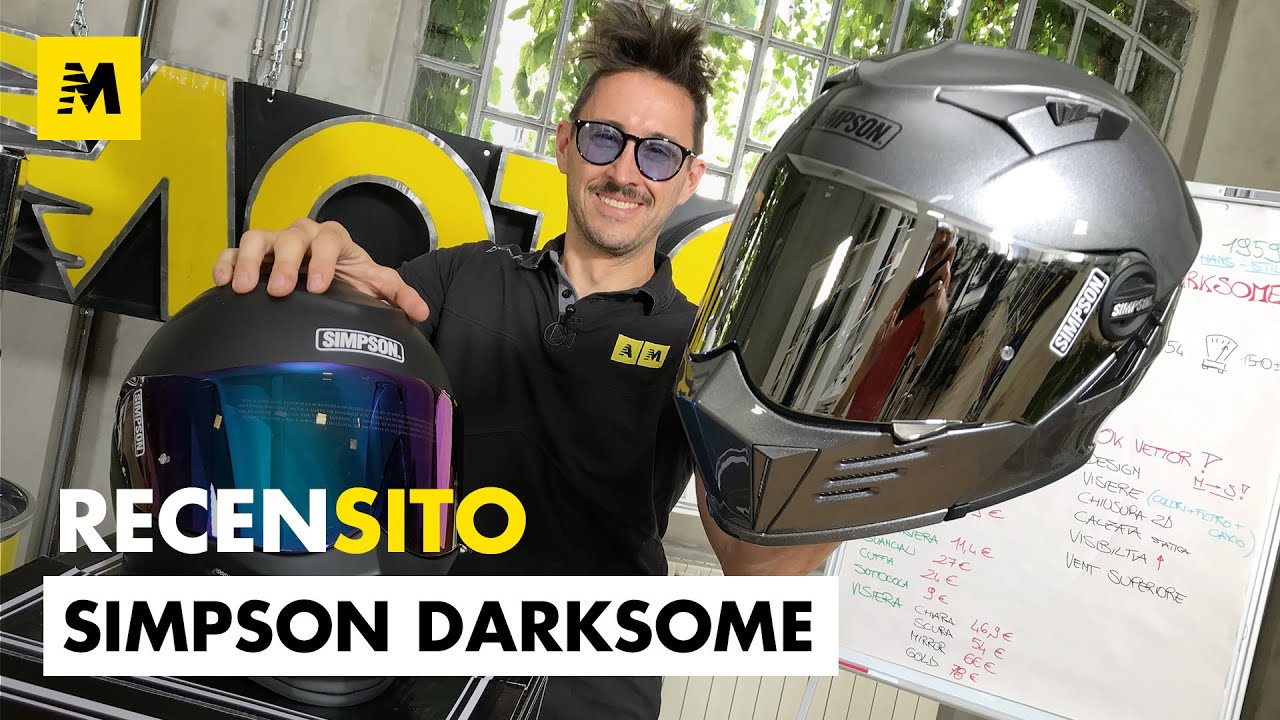Simpson Darksome. Recensione casco modulare - YouTube