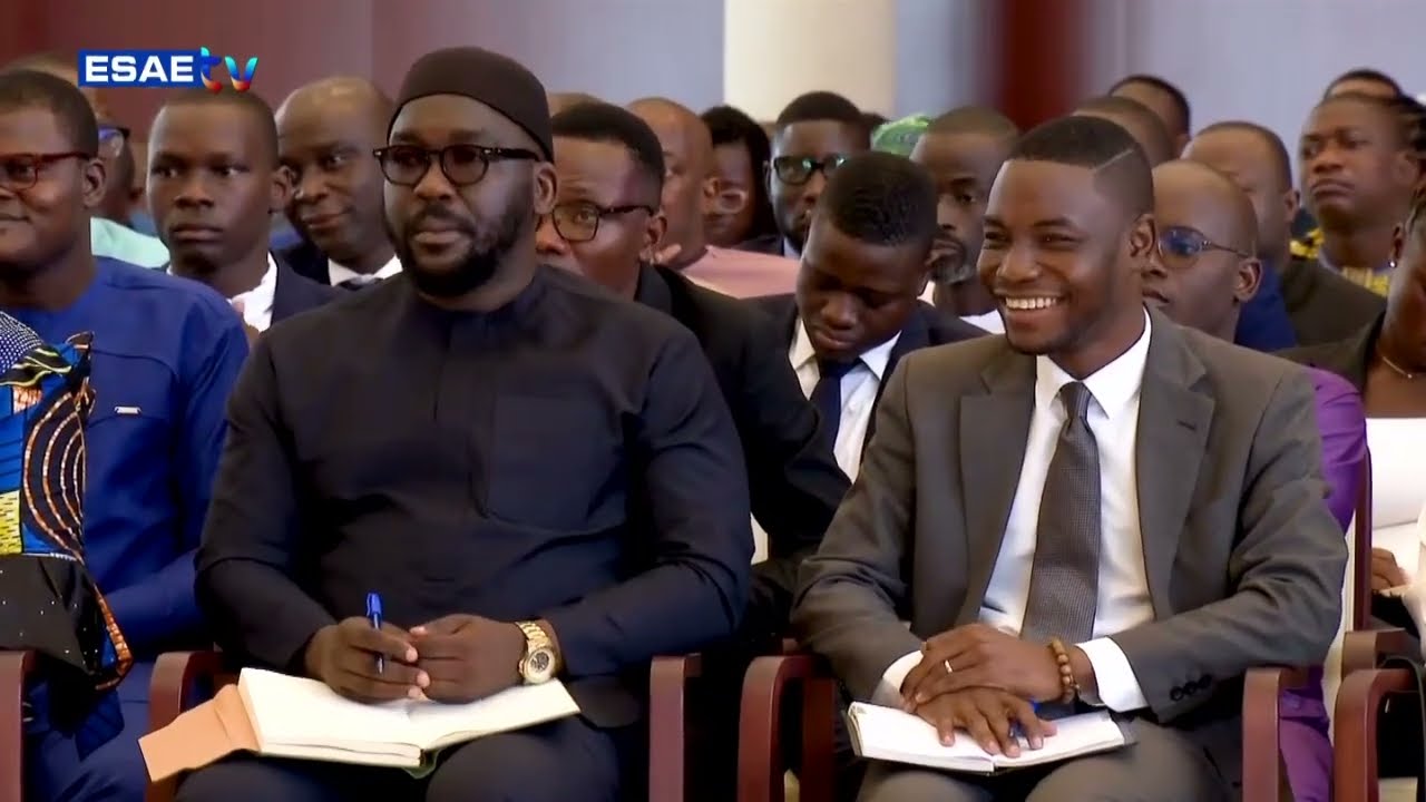 RENCONTRE DU PRÉSIDENT PATRICE TALON AVEC LA JEUNESSE BENINOISE