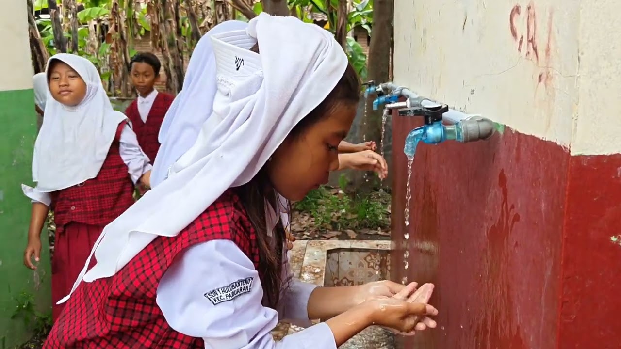 Kegiatan Shalat Dzuhur Bersama | SD NEGERI 1 HULUBANTENG