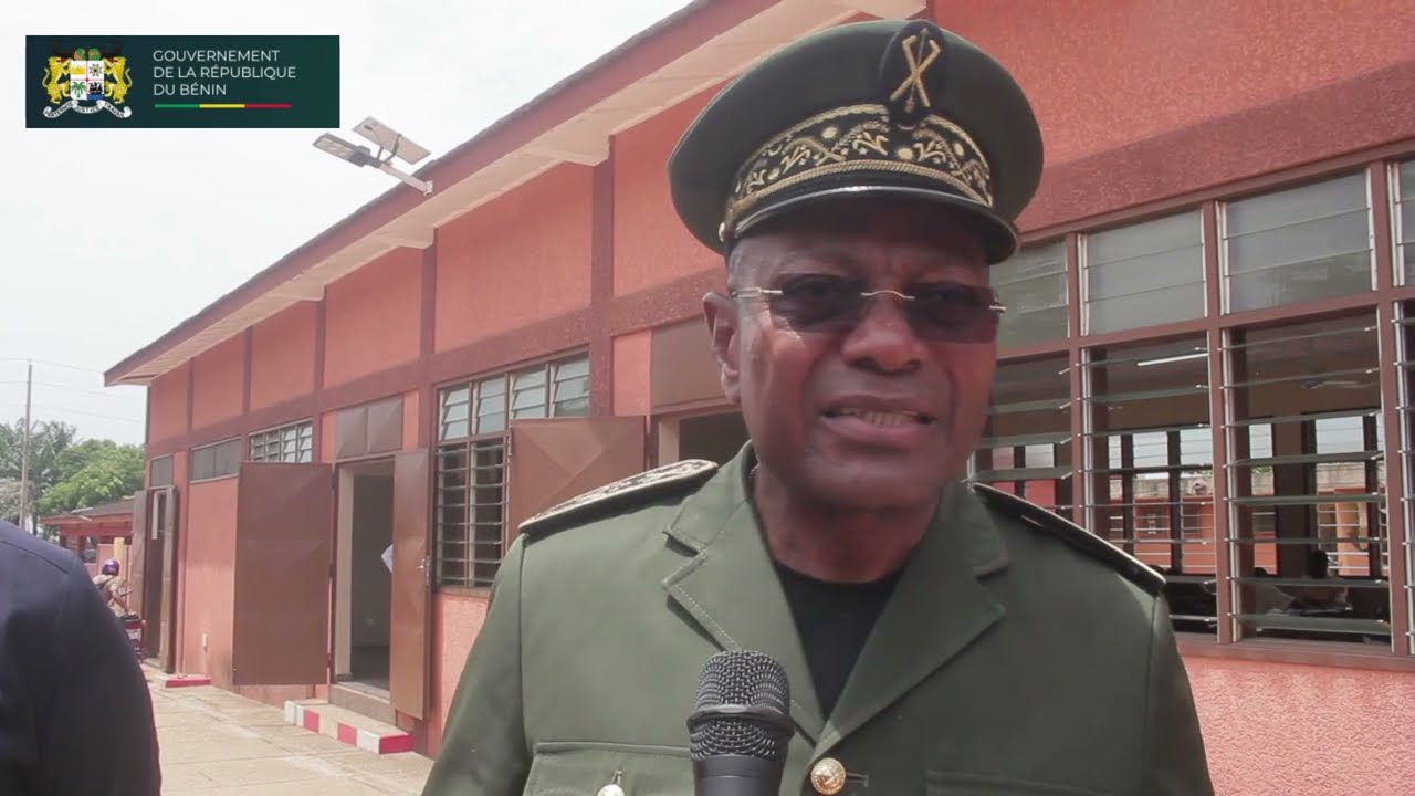 Visite du Ministre Expédit Houessou aux Centres d'Examen du CAP au Bénin