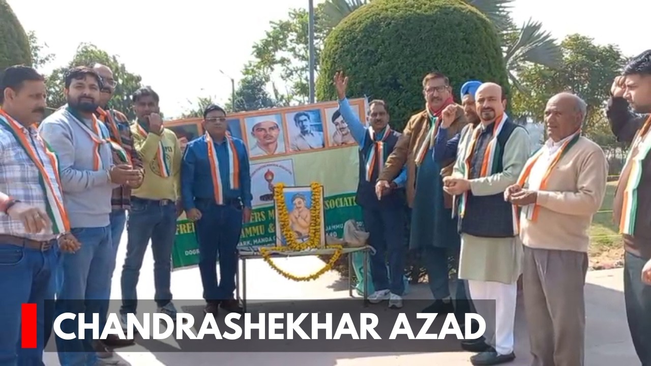 Freedom Fighters Memorial Assoc Pays Tribute To Chandrashekhar Azad