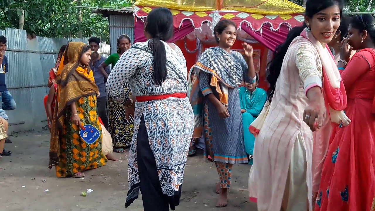 bie bridal  New 2022  আহ্ কি সুন্দর নাচ রে বাবা ।। দেখবেন তো ফিদা হইবেন।। village marriage Bangladeshi Dance Full HD