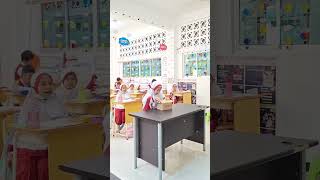 Download Lagu Hari terakhir di kelas 1 MP3 Download Lagu Hari terakhir di kelas 1 MP3