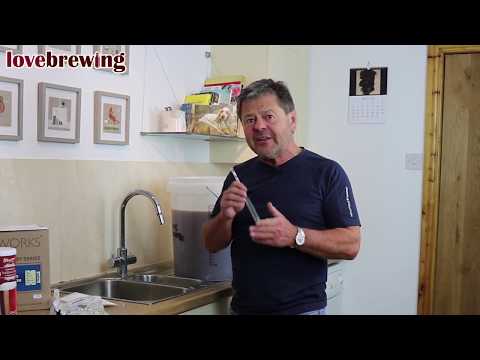 Beginners Guide to Beer Brewing - Part 2 - Making & Fermenting - The Hops