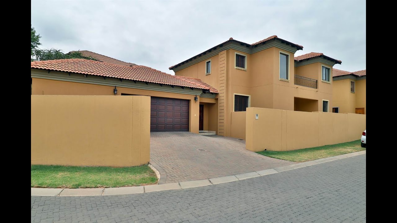 4 Bed Cluster for sale in Gauteng Johannesburg Fourways Sunninghill
