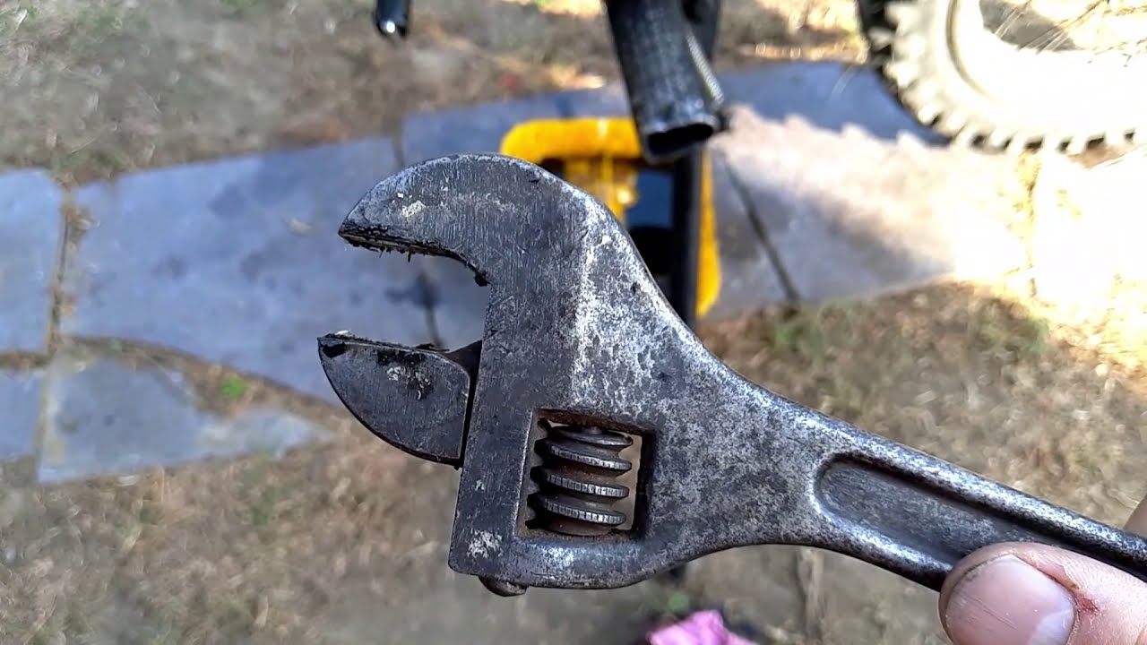 Замена #МАСЛА | мотоцикл МИНСК 🏍 (как делать нельзя!) - YouTube