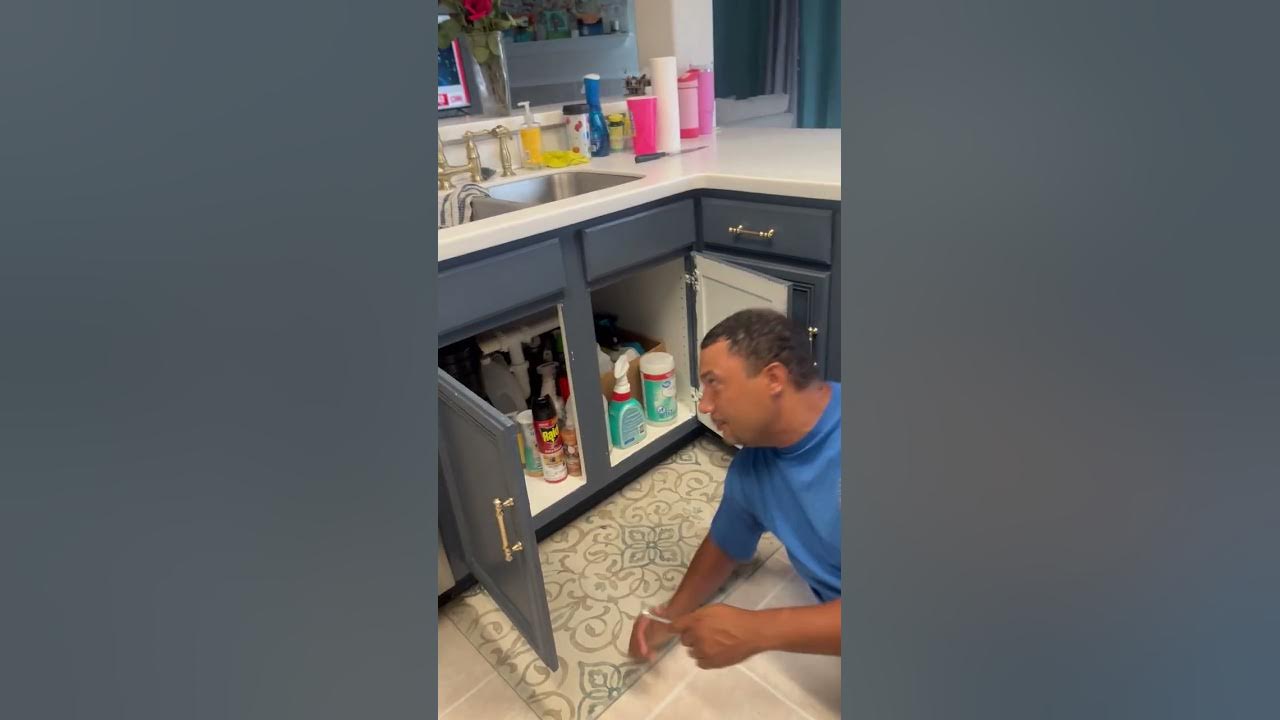 Garbage disposal not spinning. How to get it unstuck YouTube