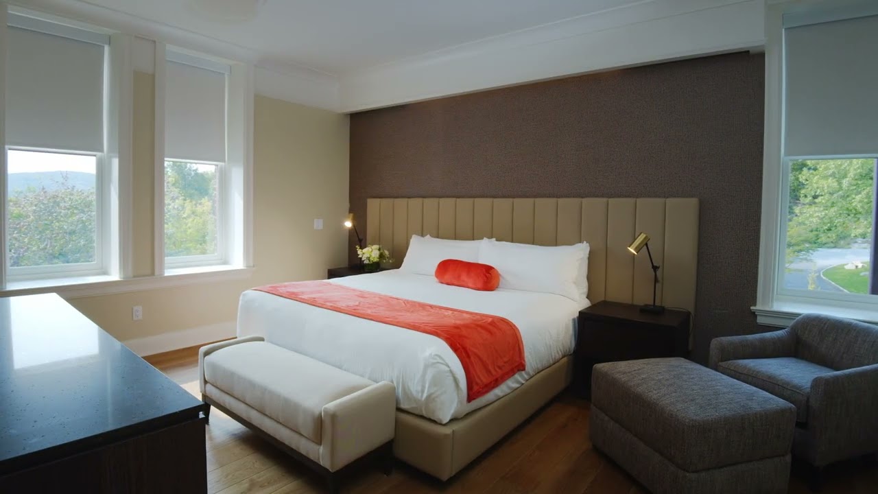 Guestroom at The Abbey Inn & Spa