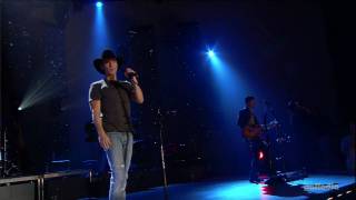 Kenny Chesney - On The Coast Of Somewhere Beautiful HD (Live) chords