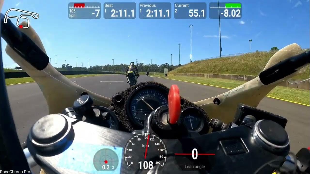 Honda CBR250RR, Period 6 historic racing at SMSP Eastern Creek