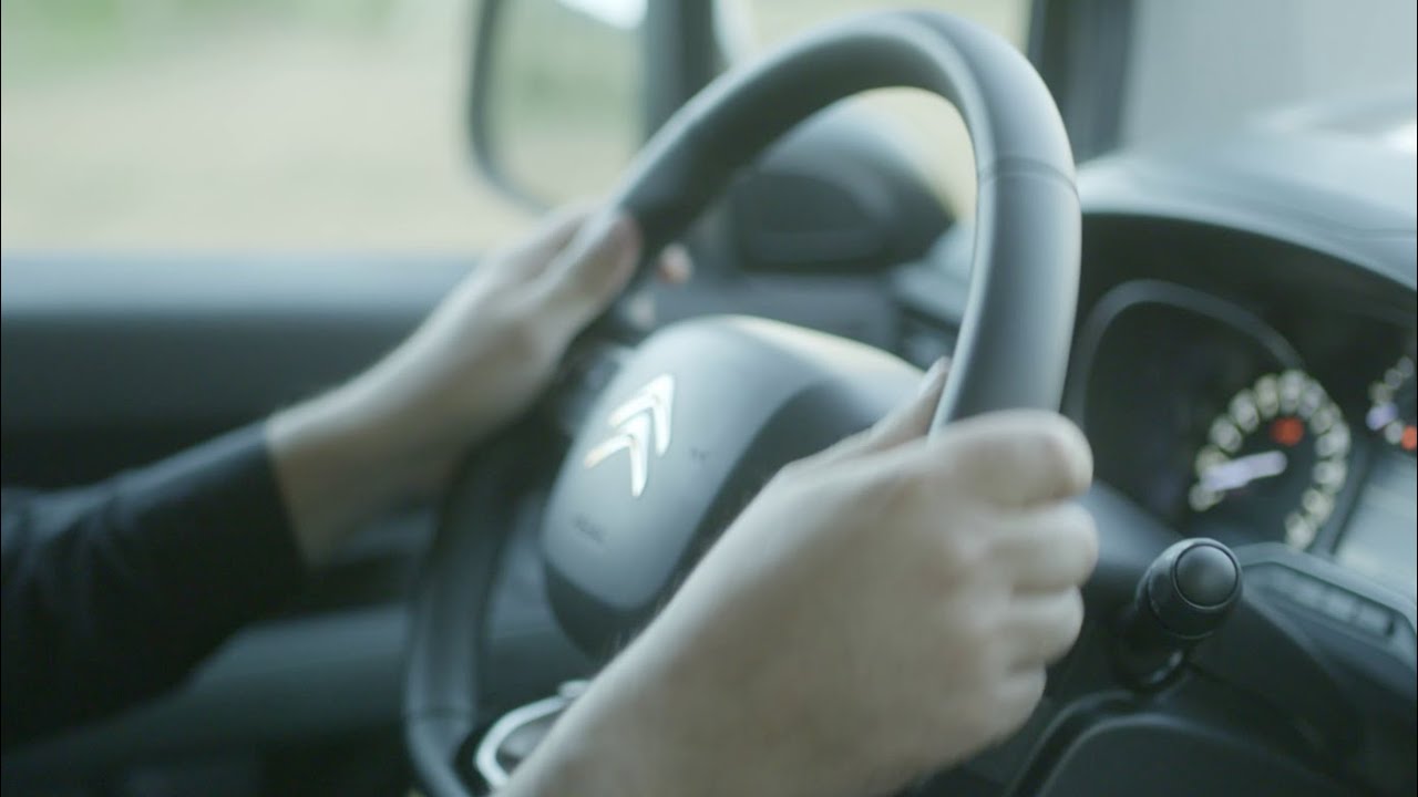 Citroën Berlingo Grip control with Hill Descent Assist YouTube