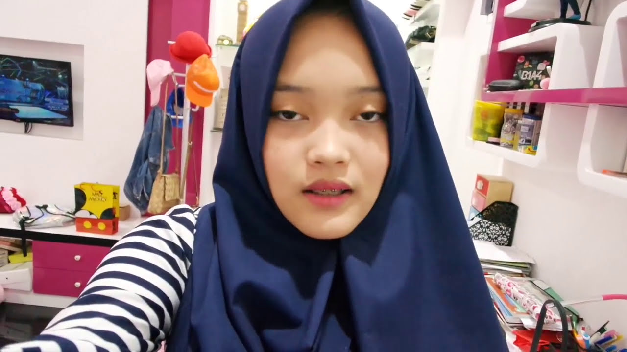 PUTDEL - #VLOG8 Buka Puasa Dibajak Sama a' Iky  -___-'