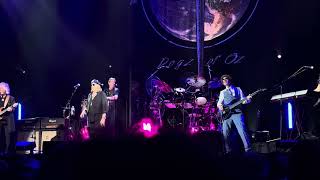 TOTO Performs I WON'T HOLD YOU BACK After Piano Solo By Rai Thistlethwayte Hard Rock Orlando 3/1/26 screenshot 4