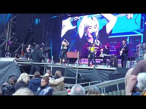 Sarah Connor "Alles in mir will zu Dir" in Bad Segeberg 14.05.2022