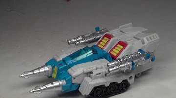 TRANSFORMERS TITANS RETURN DELUXE CLASS TWINTWIST WITH FLAME OUT REVIEW
