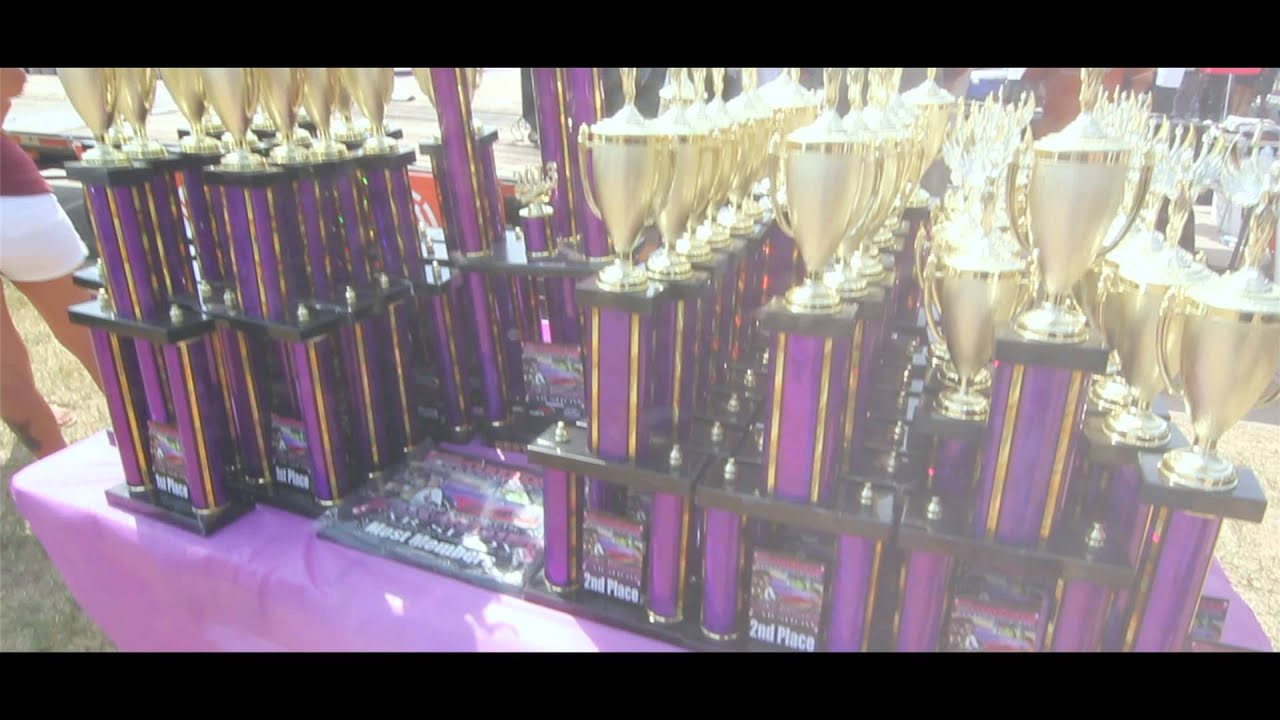 Sunday Afternoon Lowrider Car show