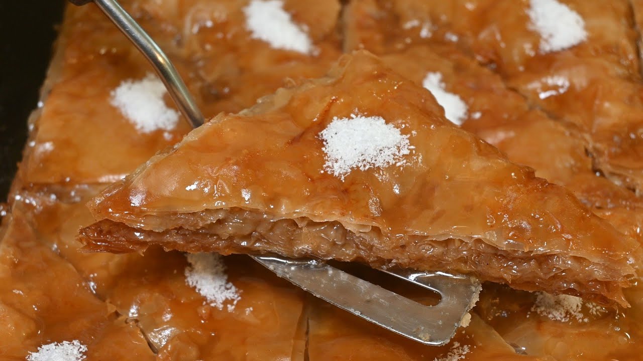 Баклава с готови кори и орехи