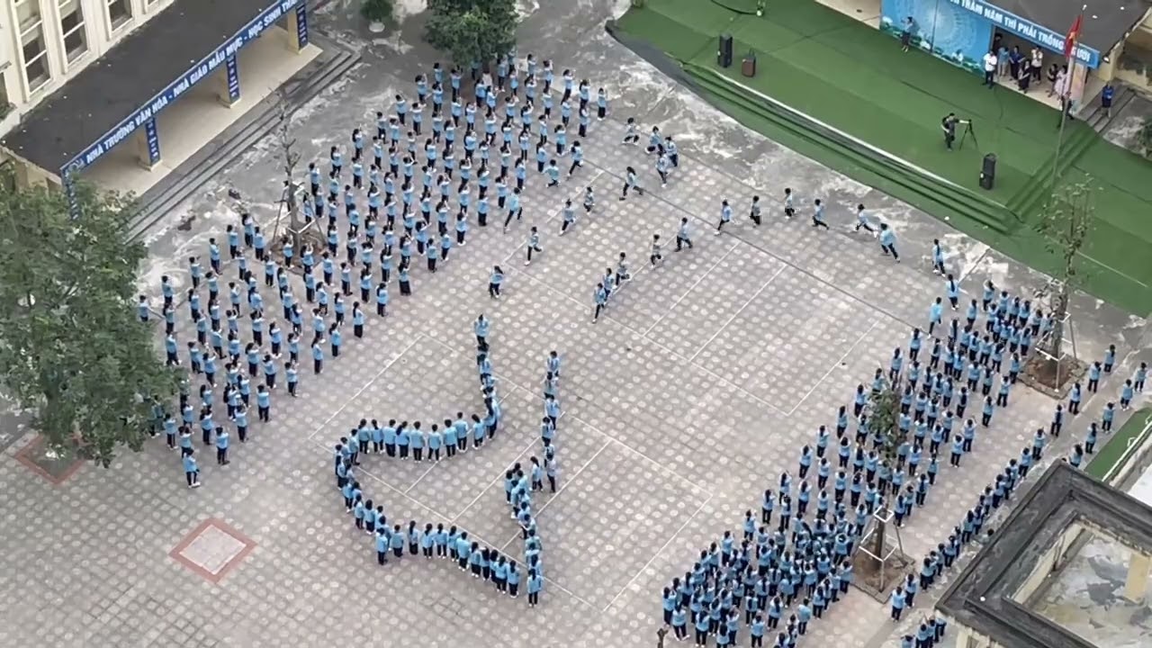 Khi nào mình lớn - Tiến bước dưới cờ Đoàn (Trường THCS Vĩnh Ngọc - Đông Anh - Hà Nội)