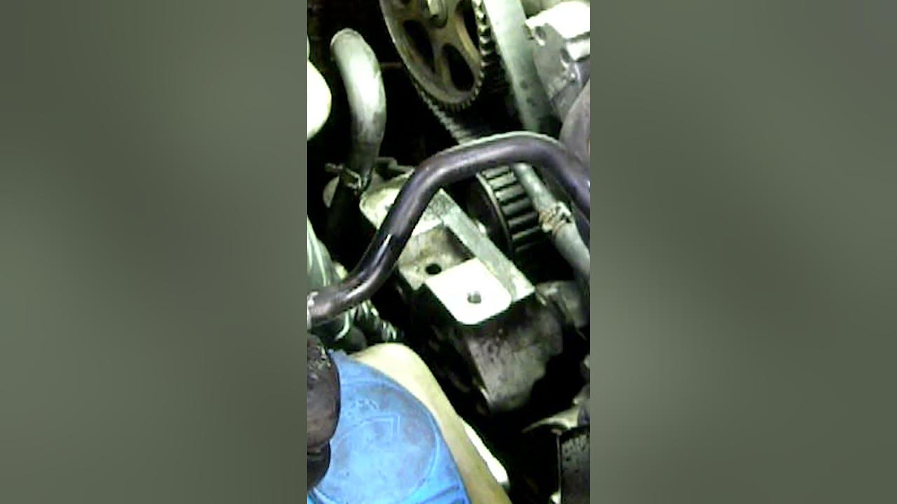Removing the Water Pump On A Overheating 2002 Volkswagen Jetta 🚗🔩🚗 #