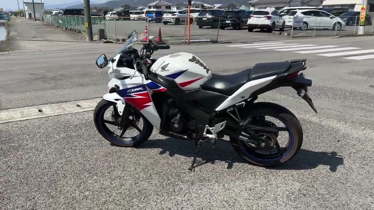 HONDA CBR125R 2013MODEL WHITE 28,498km - YouTube