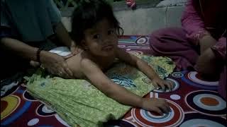 Urut Anak-Anak Di Pekarungan Serang Banten