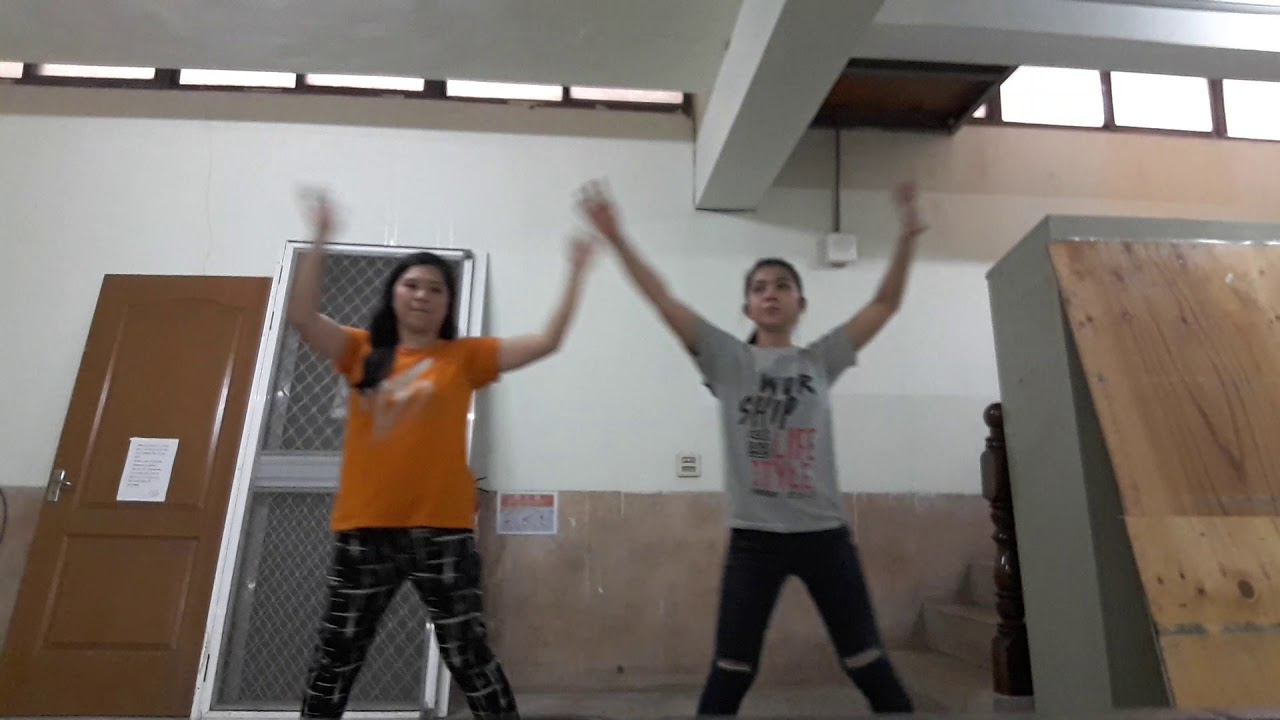 Puso ko'y nananabik dance step