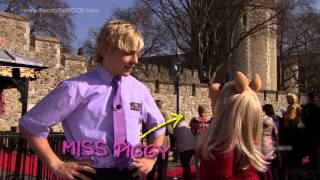 Muppets Most Wanted - Behind the Scenes with Ross Lynch [HD]