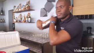 Tchau Ressacaana Bartender