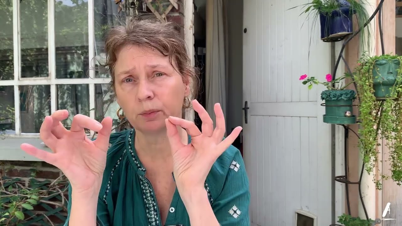 Nadja Berruyer, l’art de la broderie contemporaine