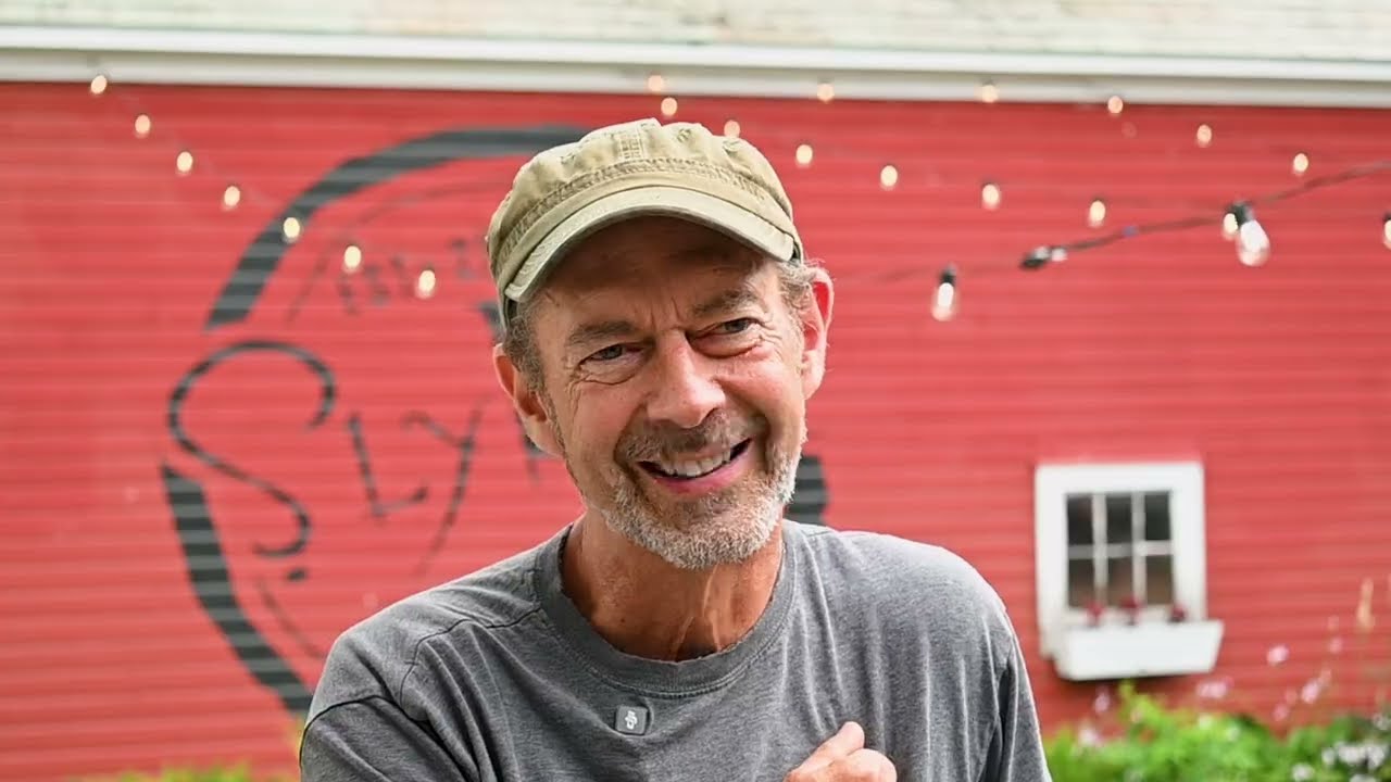 MEET: Hicks Orchard - NY's Oldest U-Pick Apple Orchard