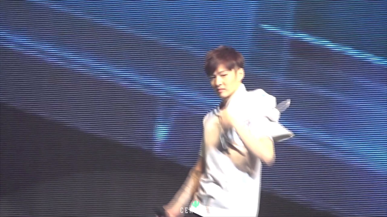 161209 도쿄 Christmas Time 비투비(BTOB)  - Blowin' (창섭 FOCUS)