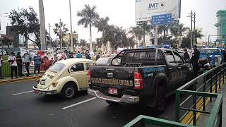 Día del trabajador en Perú Amanece con protesta de trabajadores de supermercado wong