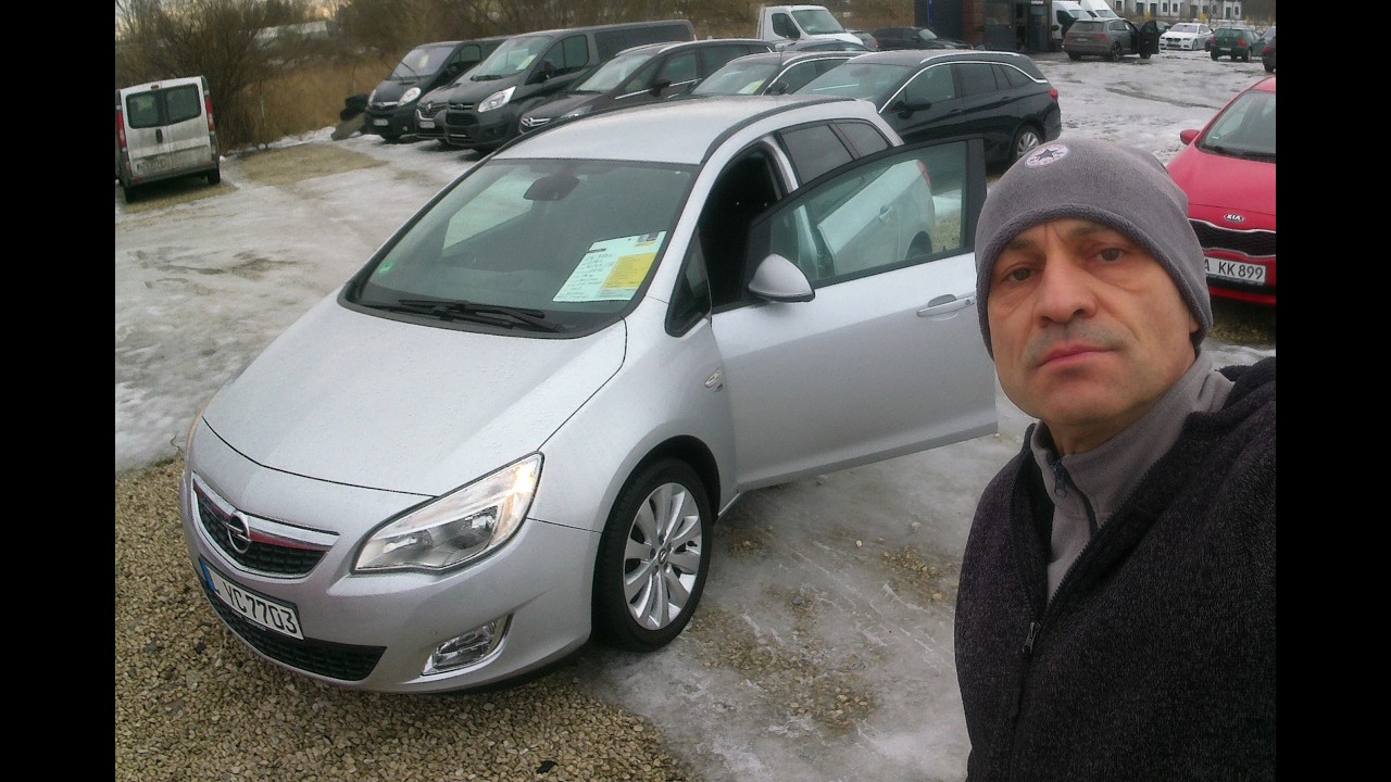 WYGLĄDA JAK NOWA Z SALONU. OPEL ASTRA IGŁA. OGLĄDAM W KOMISIE. BENZYNA. CENA, ROK, STAN, PRZEBIEG.