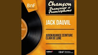 Video thumbnail of "Jack Dauvil - L'enfant de bohème"