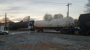 NS 118 Mixed Freight Taylors, SC w/SD70 standard cab leading