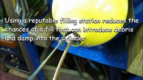 Hydrostatic testing of scuba cylinders