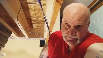 STEP BUILD #67: HOOKING UP THE DCC CONTROLLER TO THE BUS LINES