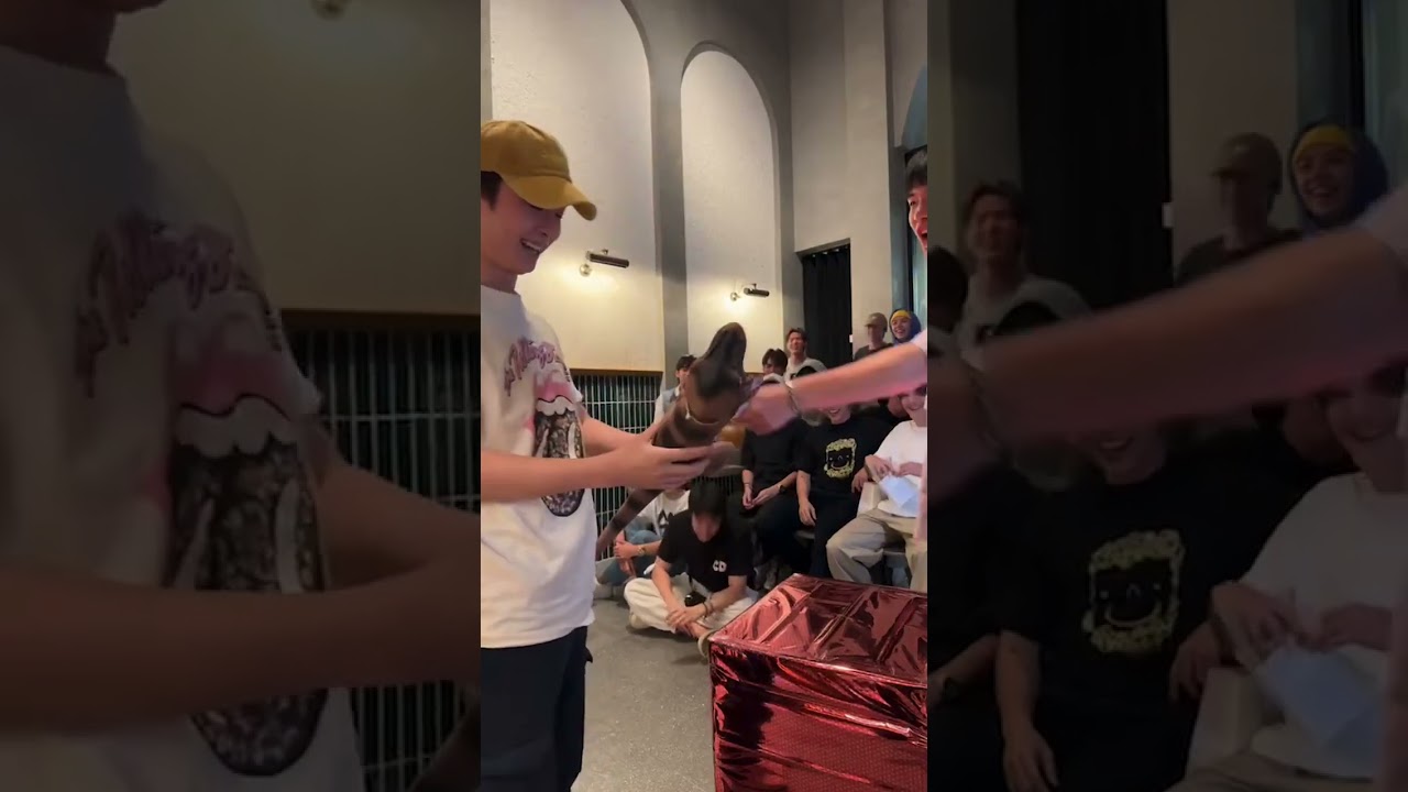 Live IG จับฉลากปีใหม่ ค่าย MChoiceTH #Meennicha8 #PingKrittanun #MchoiceParty