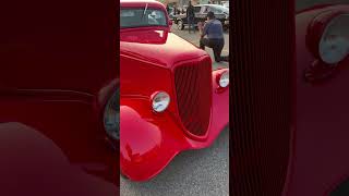 Stunning 33 Ford Hot Rod