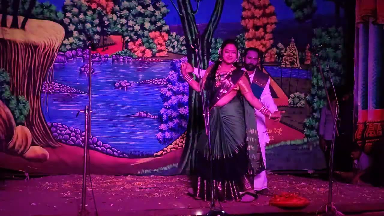 ಸಿಹಿ ಮುತ್ತಿನ ಕಾಣಿಕೆ 💞🥰 ನೀತಾ ಬೆಂಗಳೂರು Super Acting ನಾಟಕ kumasagi #nmsutar #natak #song #natakcomedy 